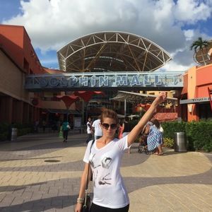 Meet your Posher, Liuvis